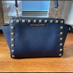 Michael Kors navy blue purse
